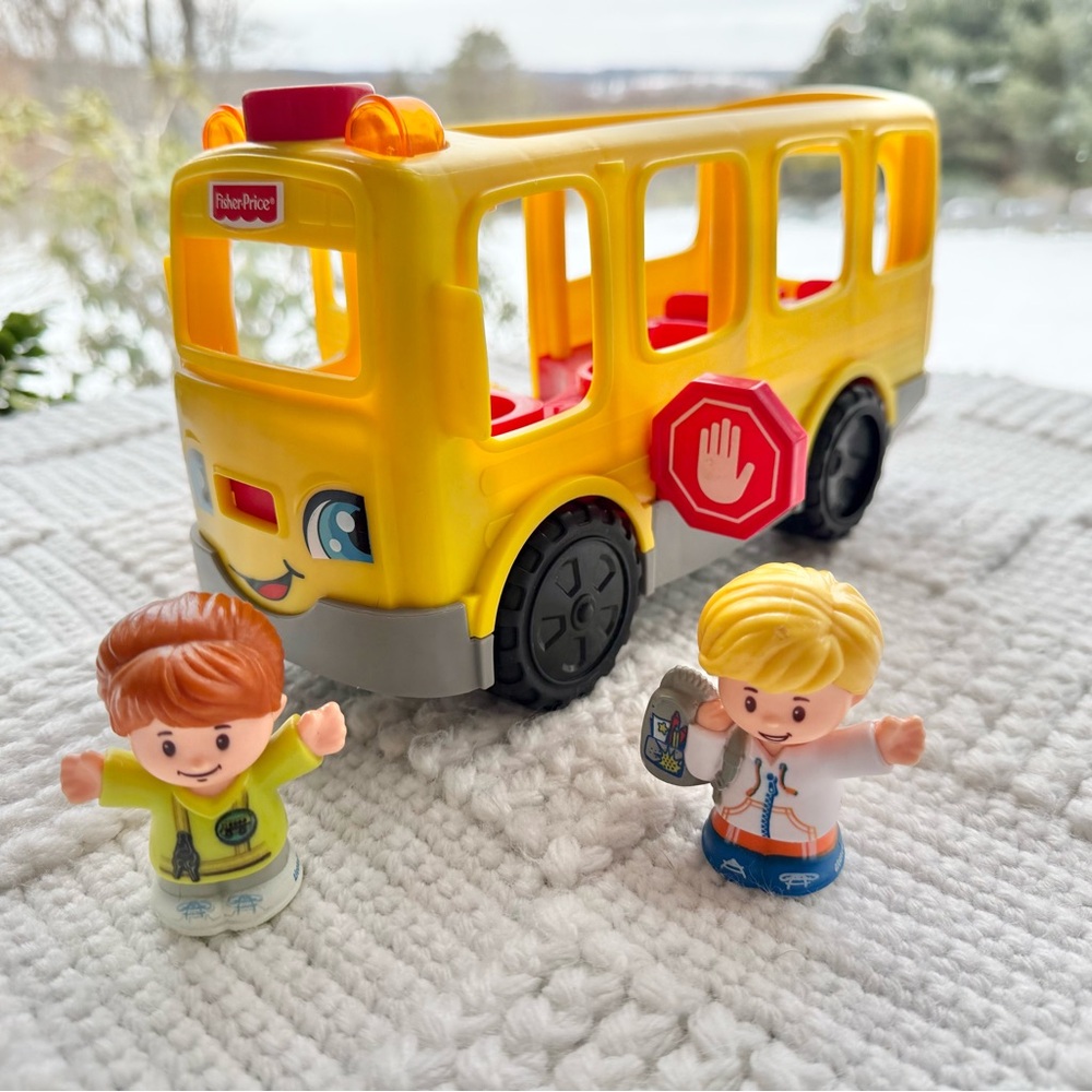 Fisher-Price Little People Musical Toddler Toy Sit with Me School Bus